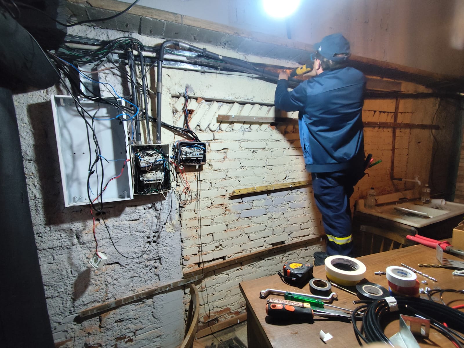 Instalações Elétricas Dona Tica - imagem 1